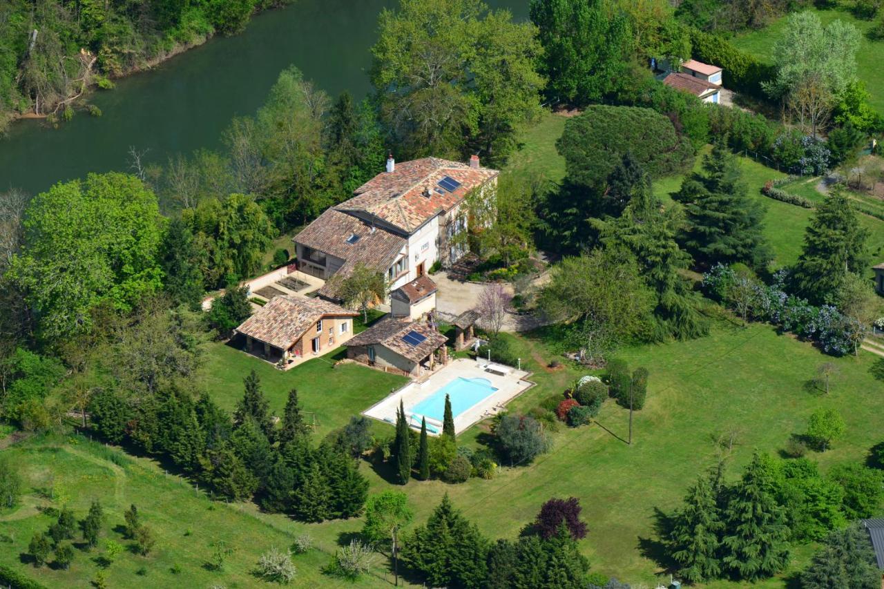 Le Logis Saint Victor Hotel Coufouleux Buitenkant foto