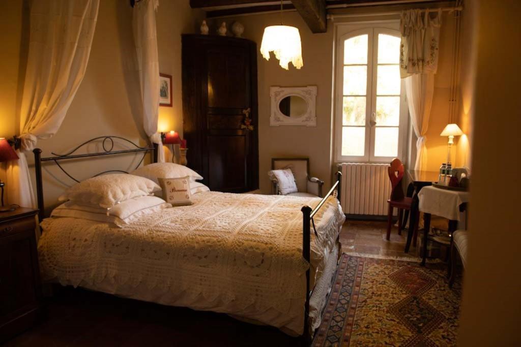 Le Logis Saint Victor Hotel Coufouleux Buitenkant foto
